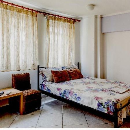 Studio Floral Apartment Thessaloníki Ngoại thất bức ảnh